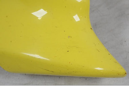 Höger sida på Toppkåpa från en Kawasaki ER-6N -2006 motorcykel.