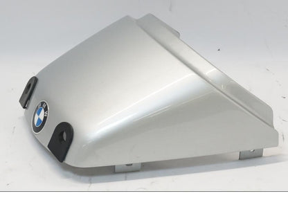 Höger sida på Bakvinge från en BMW R 1150 RS -2004 motorcykel.