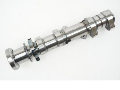 Snett uppifrån på Kamaxel från en BMW F 850 GS -2019 motorcykel.