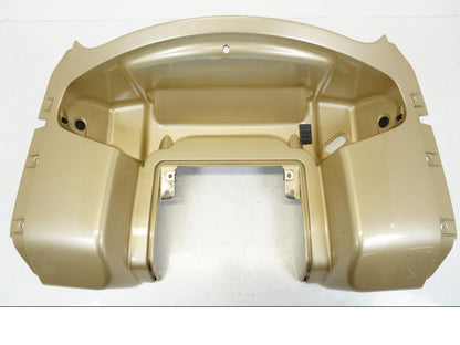 Framsidan på Bakvinge från en BMW K 1200 LT -2004 motorcykel.