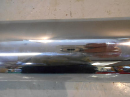 Baksidan på Ljuddämpare från en Triumph Rocket III -2006 motorcykel.