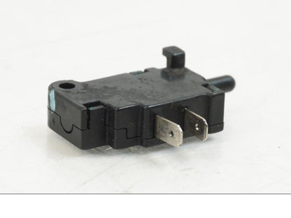 Baksidan på Kopplingskontakt från en Honda CB 650 F Hornet -2017 motorcykel.