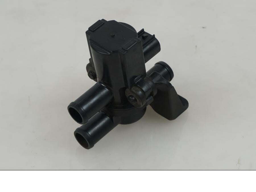 Baksidan på Second Air från en Aprilia Tuono V4R -2018 motorcykel.