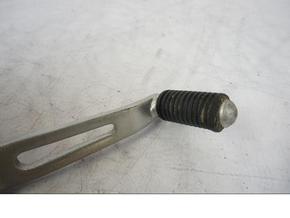 Vänster sida på Växelpedal från en Kawasaki Z 800 -2014 motorcykel.