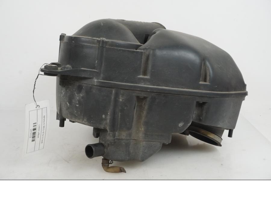 Höger sida på Luftburk från en Yamaha XJ 900 S -1997 motorcykel.