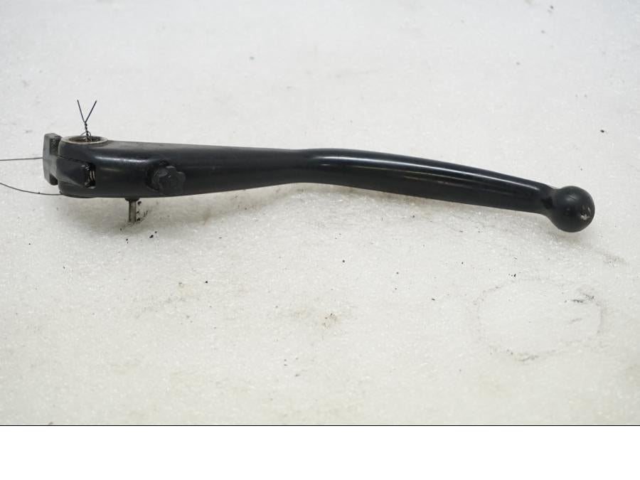 Framsidan på Kopplingsgrepp från en Ducati Monster 1200 -2015 motorcykel.