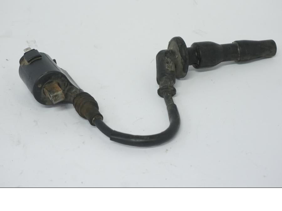 Framsidan på Tändspole från en Honda CB 500 X -2015 motorcykel.