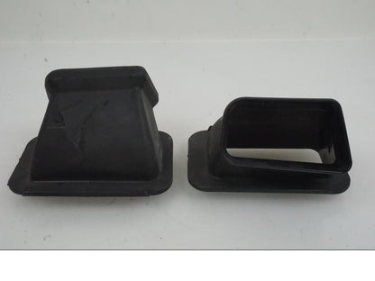 Baksidan på Luftintag från en KTM 1290 Super Duke -2019 motorcykel.