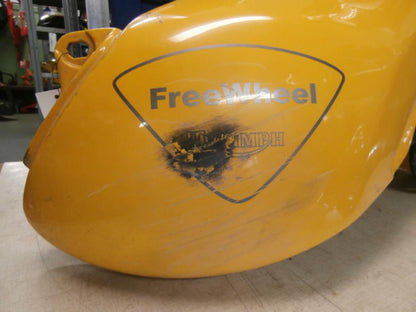 Baksidan på Bensintank från en Triumph Tiger -2002 motorcykel.