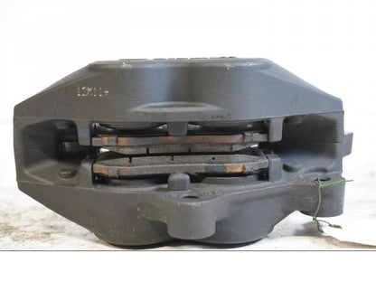 Höger sida på Bromsok från en BMW R 1200 RT -2013 motorcykel.