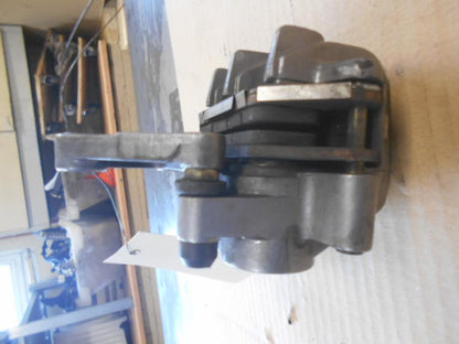 Höger sida på Bromsok från en Honda VT 1100 C -1995 motorcykel.