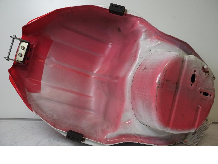 Extrabild6 på Bensintank från en Yamaha FZR 1000 -1991 motorcykel.