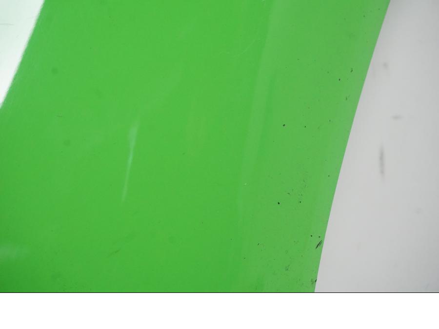 Baksidan på Sidkåpa från en Kawasaki ZX-6R -2005 motorcykel.