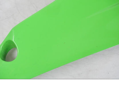 Snett uppifrån på Magkåpa från en Kawasaki ZX-6R -2011 motorcykel.