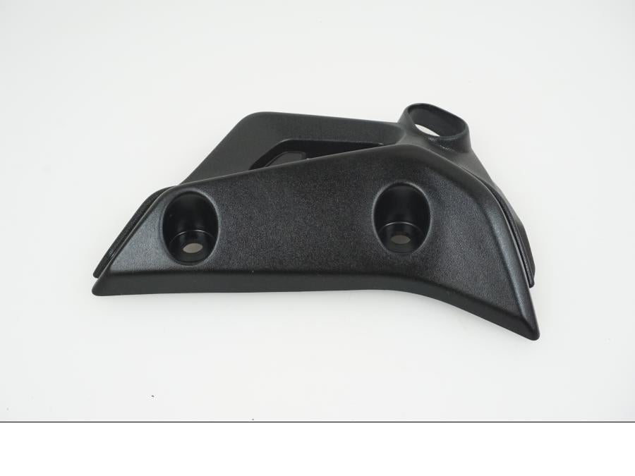 Baksidan på Vattenkylkåpa från en Yamaha MT-07 -2021 motorcykel.