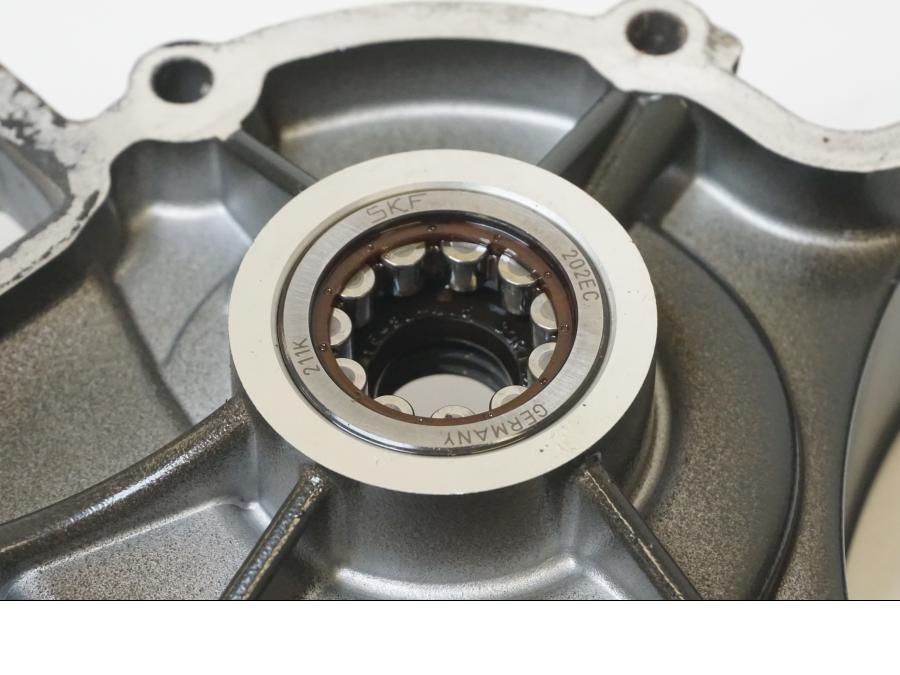 Extrabild1 på Kopplingskåpa från en KTM 1190 Adventure -2015 motorcykel.