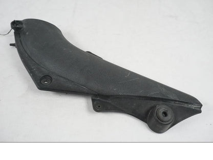 Höger sida på Värmeskydd från en Kawasaki ZX-6R -2005 motorcykel.