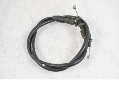 Framsidan på Chokevajer från en Suzuki GSX 1300 RX -1999 motorcykel.