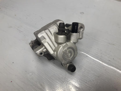 Framsidan på Bromsok från en KTM 690 Duke -2015 motorcykel.