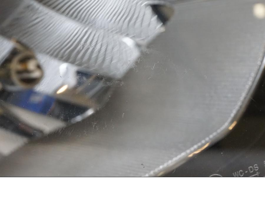 Höger sida på Strålkastare från en BMW R 1200 RS -2014 motorcykel.