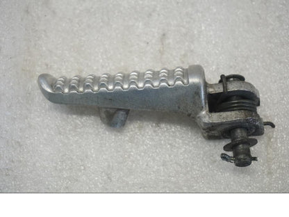 Framsidan på Fotpinne från en Honda CBR 1100 XX -1998 motorcykel.