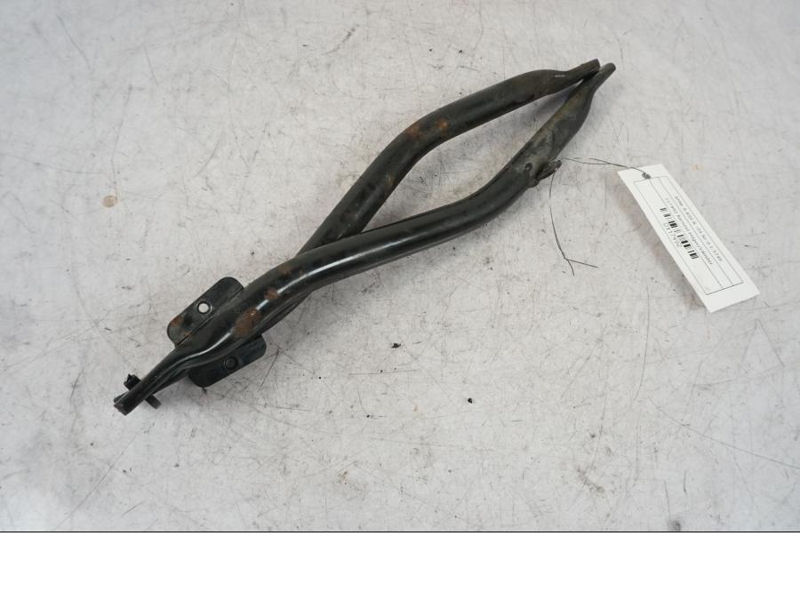 Framsidan på Ramdel från en BMW R 850 R -2004 motorcykel.