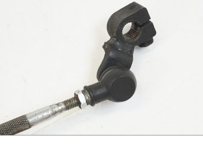 Snett nerifrån på Växelpedal från en Kawasaki VN 800 -2000 motorcykel.