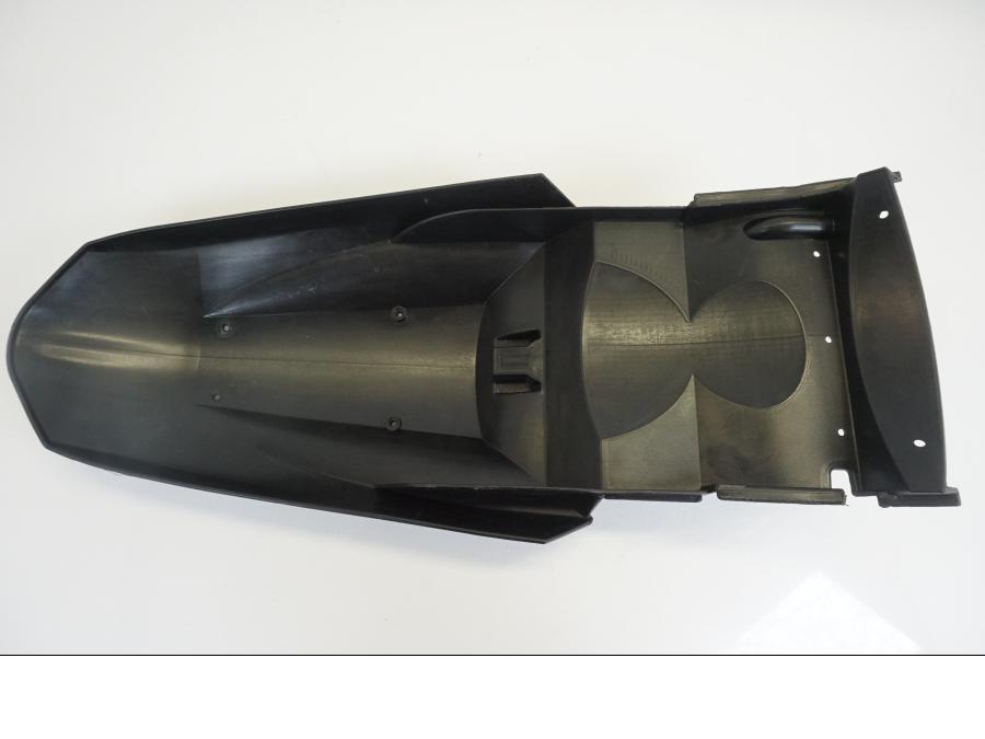 Baksidan på Bakskärm från en KTM 640 LC4 SM -2009 motorcykel.