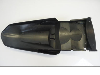 Baksidan på Bakskärm från en KTM 640 LC4 SM -2009 motorcykel.