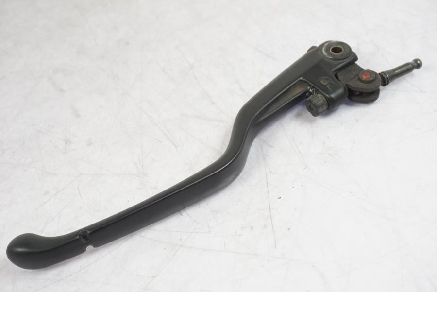 Snett uppifrån på Bromsgrepp från en BMW R 1200 GS -2005 motorcykel.