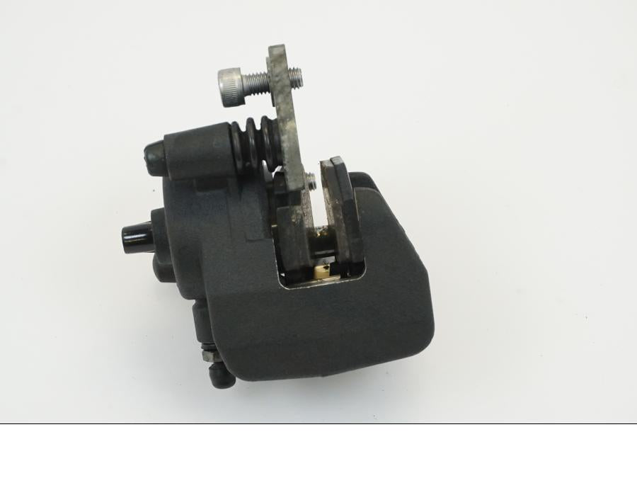 Snett nerifrån på Bromsok från en Kawasaki ZX-10R -2008 motorcykel.