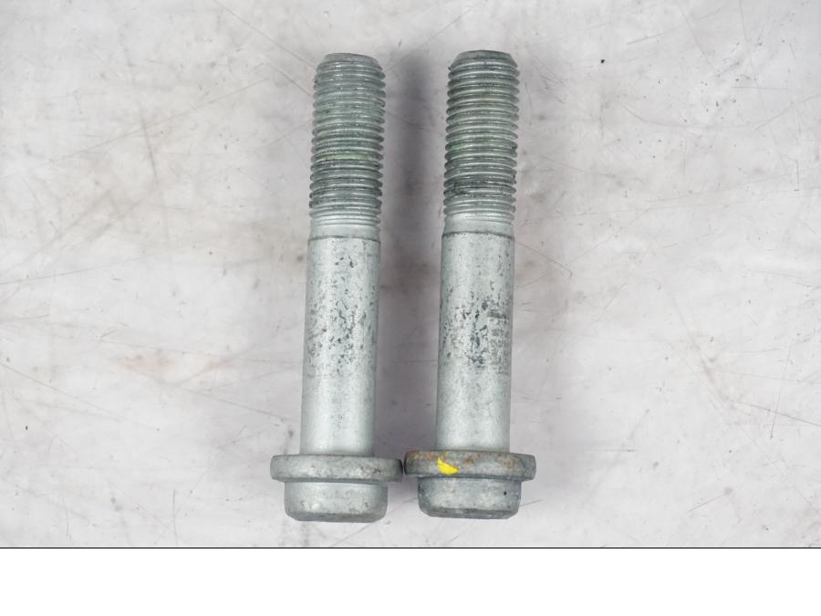 Baksidan på Bromsok från en KTM 1290 Super Duke R -2022 motorcykel.