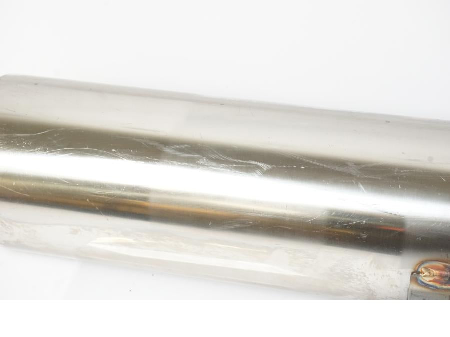 Vänster sida på Ljuddämpare från en Yamaha FJR 1300 -2006 motorcykel.