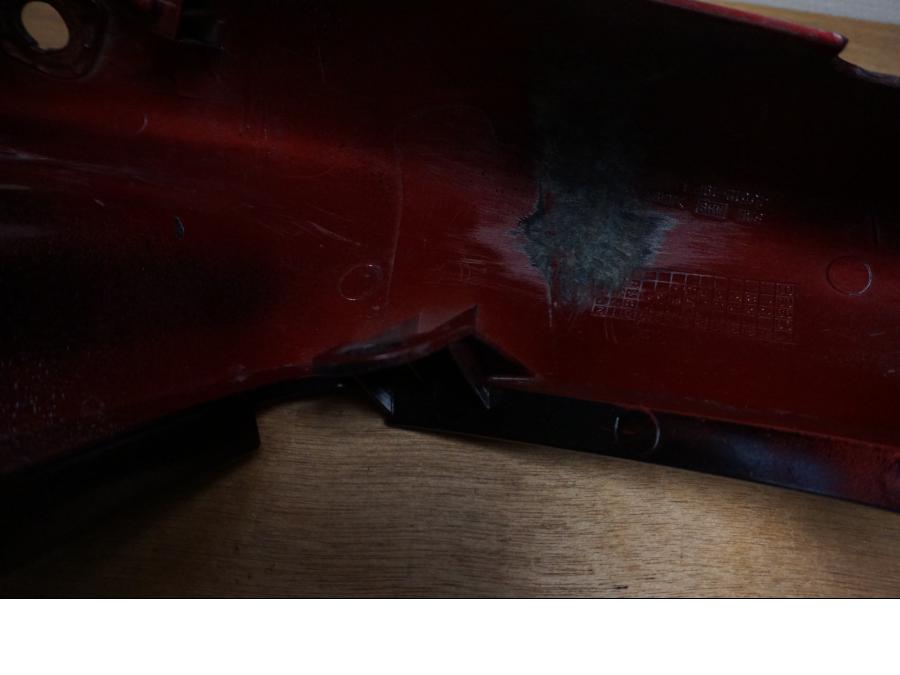 Höger sida på Bakvinge från en Suzuki SV 650 -2001 motorcykel.