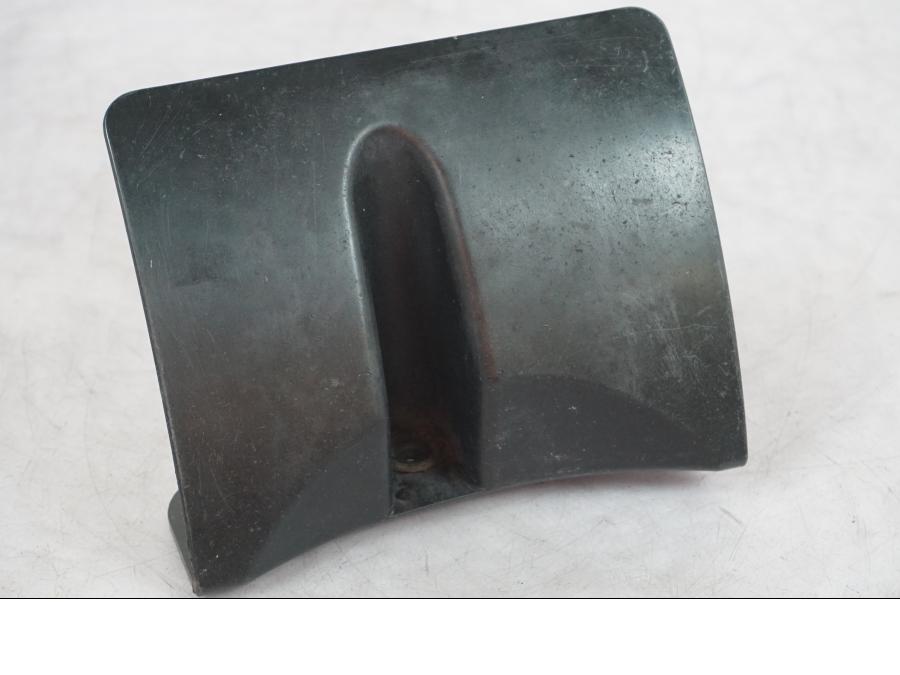 Framsidan på Svingskärm från en Suzuki SV 650 -1999 motorcykel.