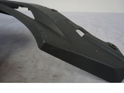 Vänster sida på Magkåpa från en Kawasaki ER-6F -2010 motorcykel.