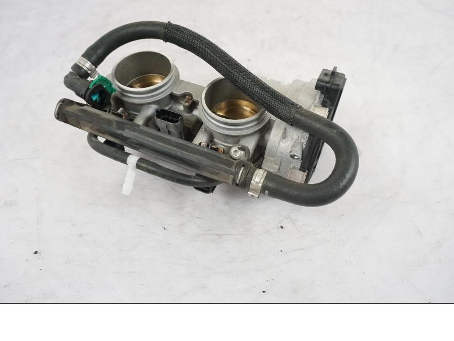 Baksidan på Spjällhus från en KTM 790 Duke -2018 motorcykel.