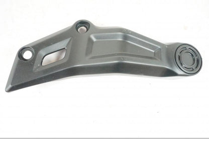 Baksidan på Ramplast från en Yamaha MT-07 -2023 motorcykel.