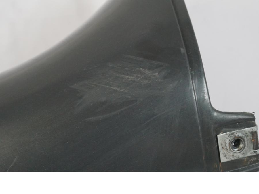 Vänster sida på Sidopanel från en Aprilia RS 125 -2000 motorcykel.