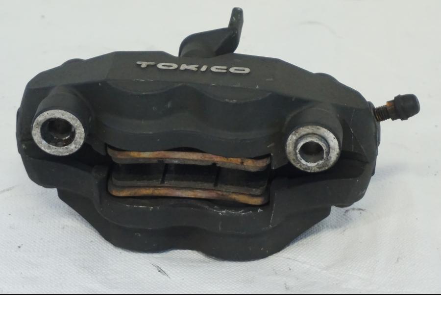 Baksidan på Bromsok från en Suzuki GSX-R 1000 -2006 motorcykel.