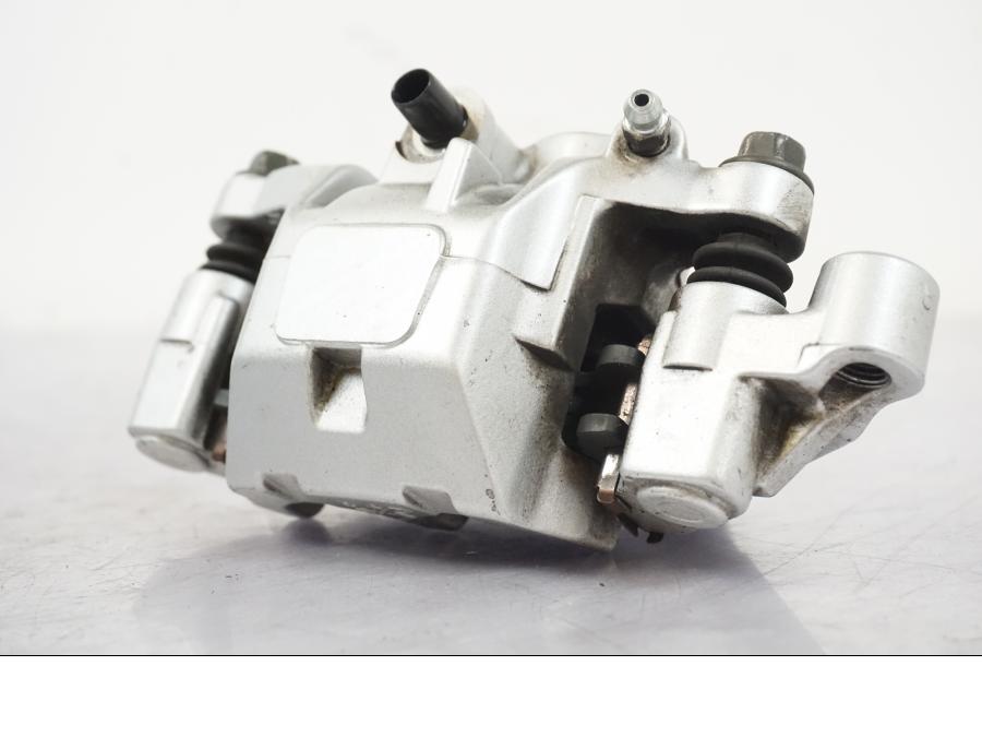 Snett uppifrån på Bromsok från en Yamaha XVS 1100 -2004 motorcykel.