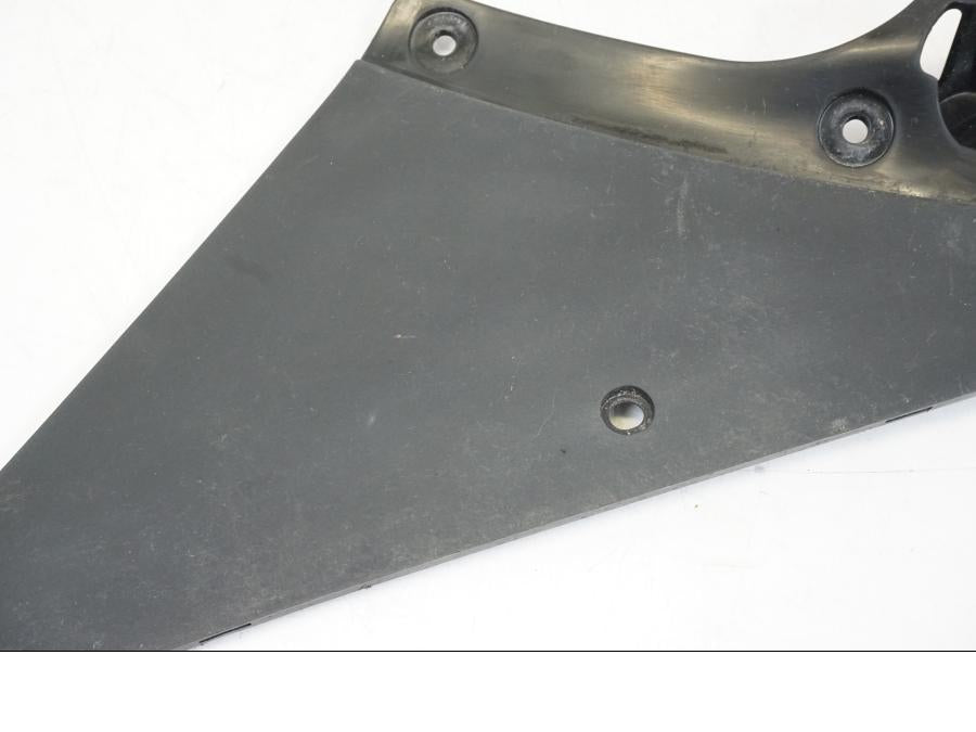 Höger sida på Innerpanel från en Honda CBR 650 R -2019 motorcykel.