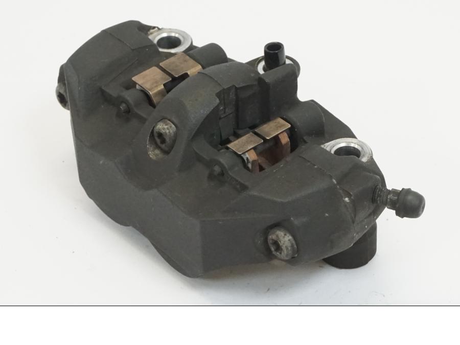 Vänster sida på Bromsok från en Suzuki GSX 1300 R -2008 motorcykel.