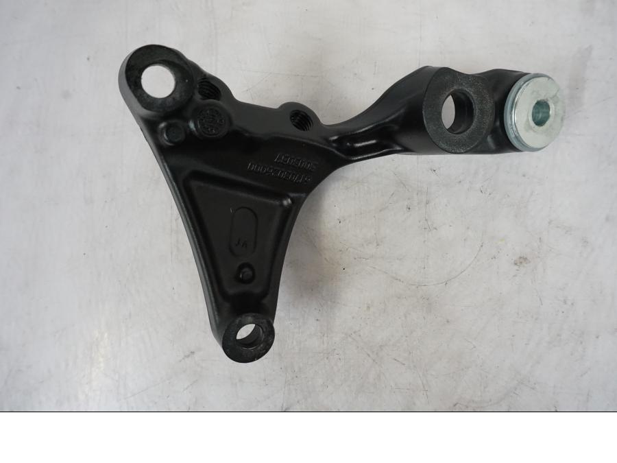 Vänster sida på Sidostödsfäste från en KTM 1290 Super Duke R -2023 motorcykel.