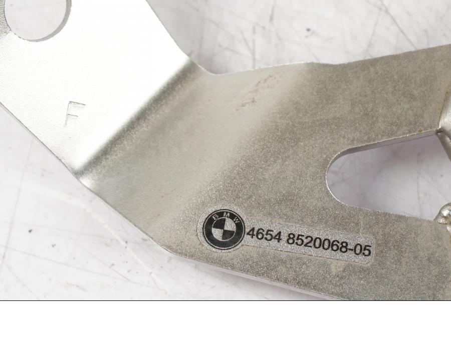 Extrabild5 på Sidoväskhållare från en BMW R 1250 GSA -2024 motorcykel.