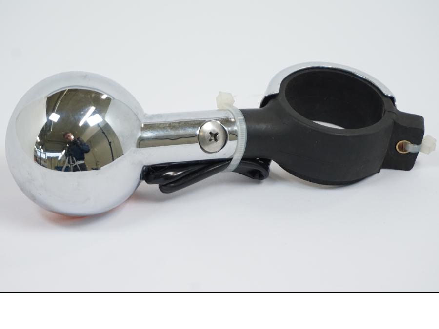 Baksidan på Blinkers från en Suzuki VZ 800 -2000 motorcykel.