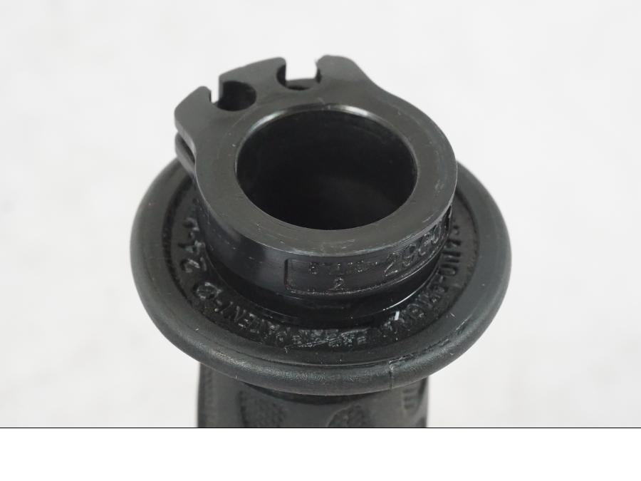 Baksidan på Handtag från en Suzuki GSX-R 600 -2007 motorcykel.