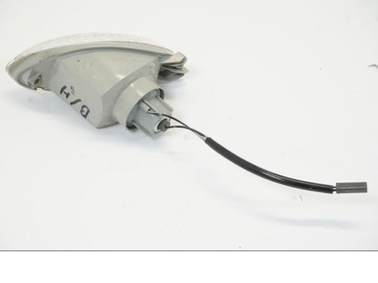 Snett uppifrån på Blinkers från en Suzuki GSX 1300 R -2008 motorcykel.