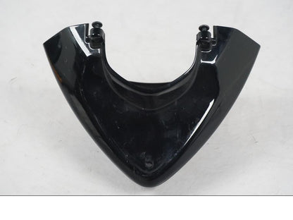 Vänster sida på Instrumentpanelkåpa från en Kawasaki ER-6N ABS -2010 motorcykel.