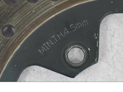 Vänster sida på Bromsskiva från en Suzuki GSX 1300 RX -1999 motorcykel.